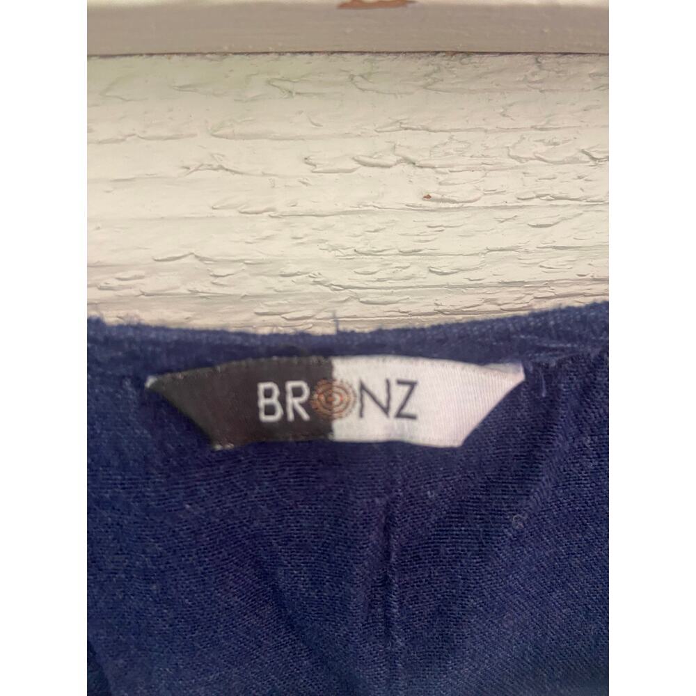 Bronz Navy Embroidered Peasant Top Boho 3/4 Sleeve Babydoll Blouse Size Medium - Picture 4 of 6